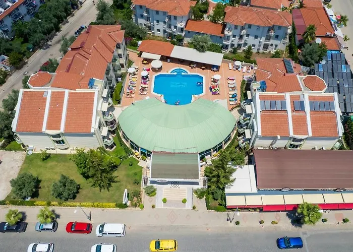 Belcehan אתר נופש 3*