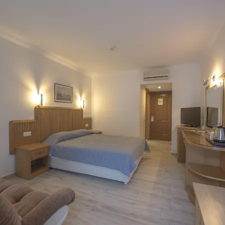 Belcehan Θέρετρο Ολουντενίζ