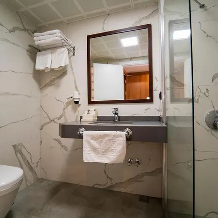 Üdülőközpont Belcehan 3*