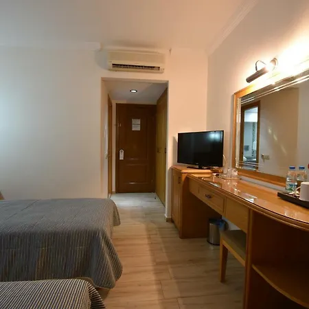 Belcehan Θέρετρο 3*